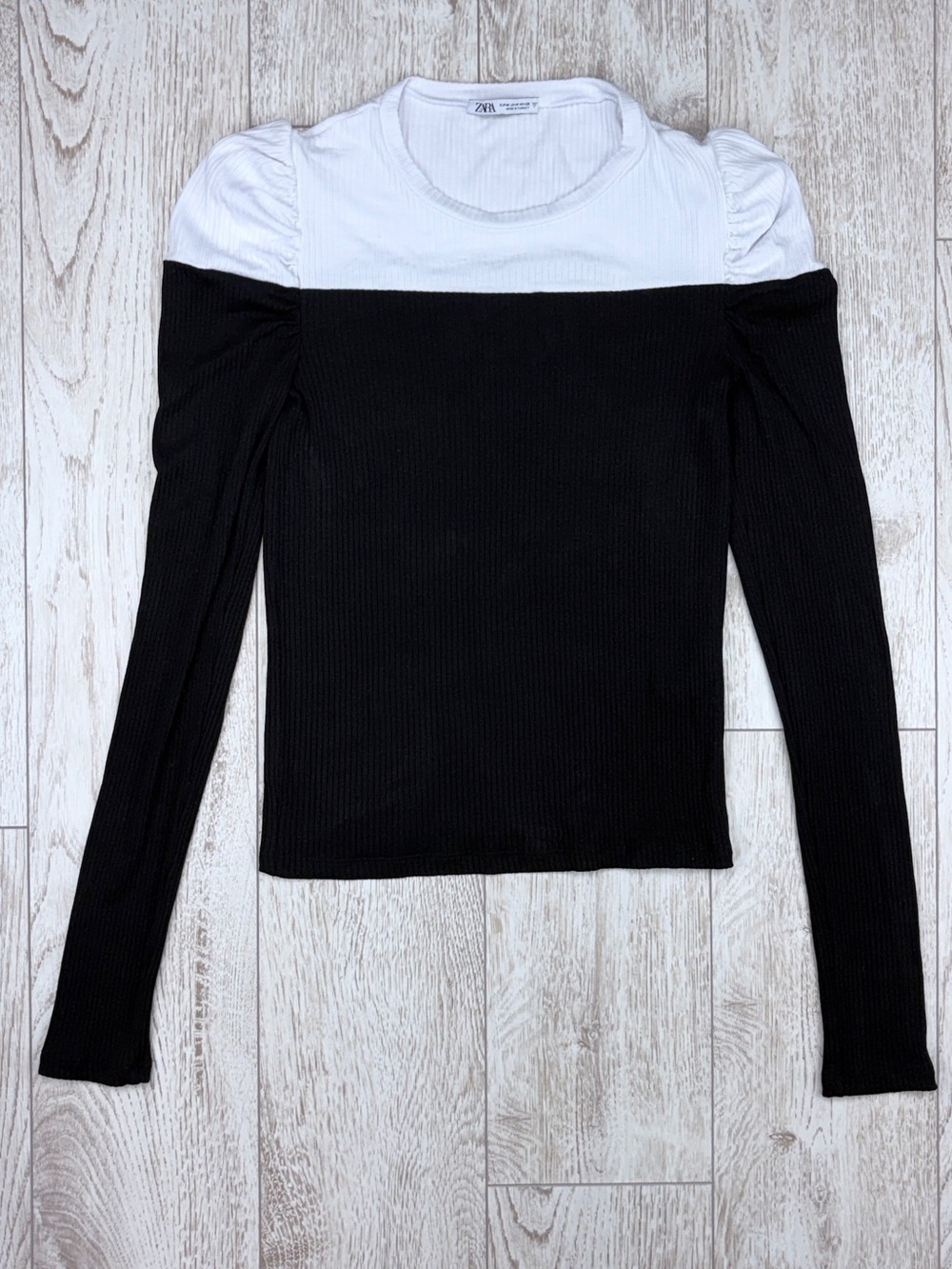 Zara Two-Tone Black and White Long Sleeve Puff Shoulder Top